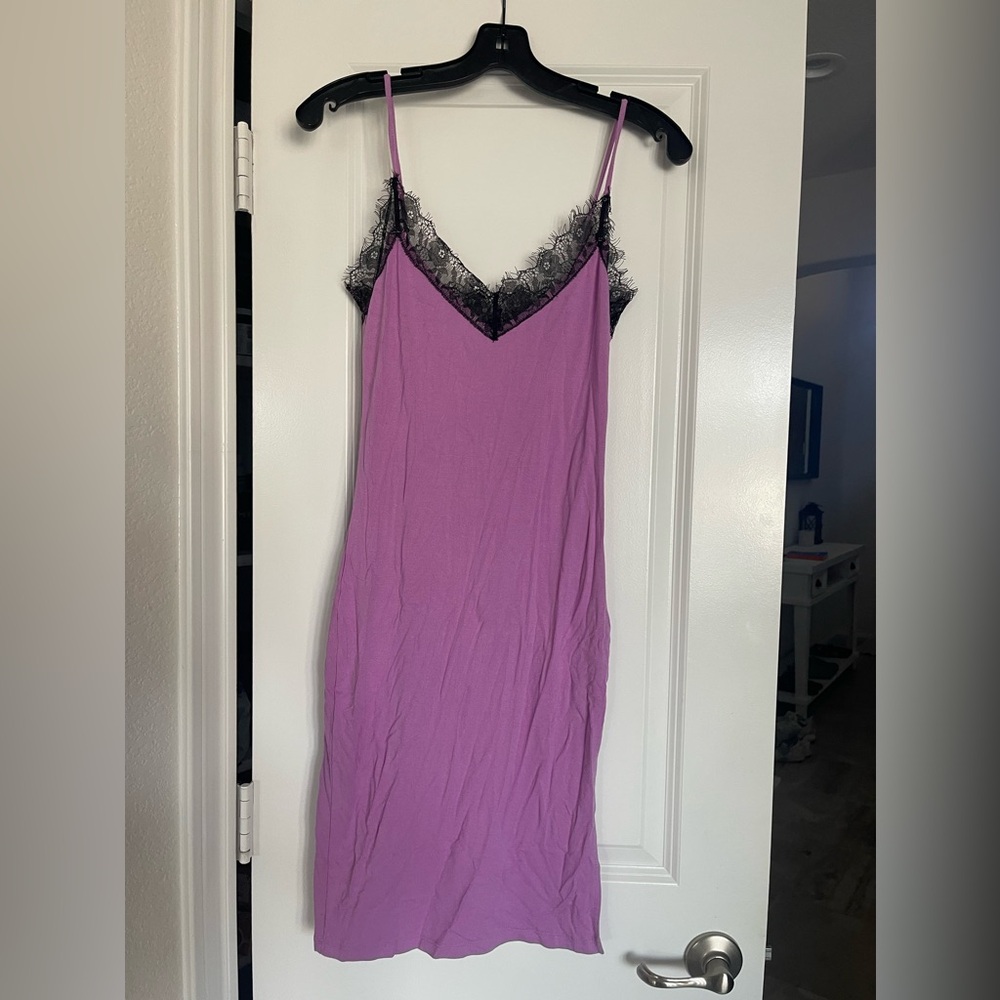 Forever 21 purple dress with black lace detail